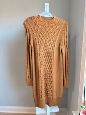 Old Navy Cable Knit Pullover - Rust